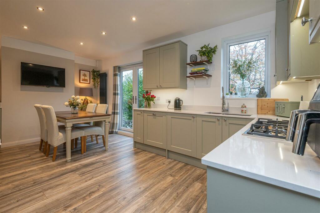 Dining Kitchen