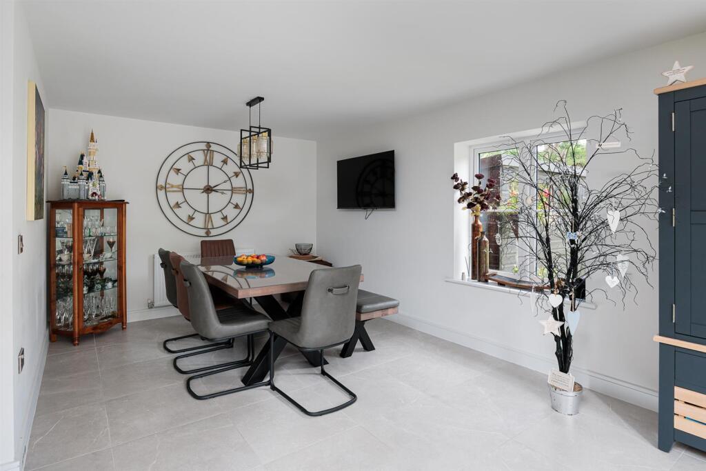 Kitchen/Diner/Family Room