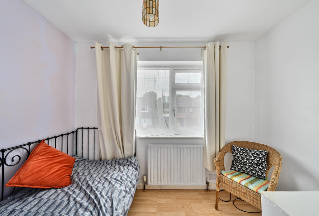 1315389-10-685a89...