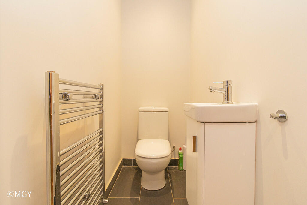 56 Sandringham Ro...