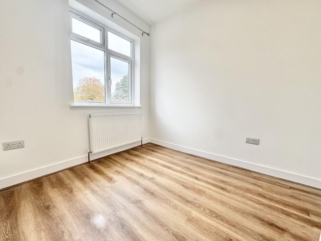 2nd Back Bedroom