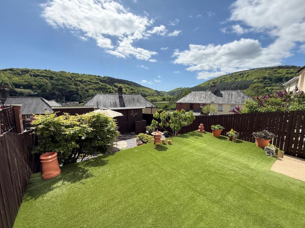 PHOTO-2025-05-03-19-44-27 28