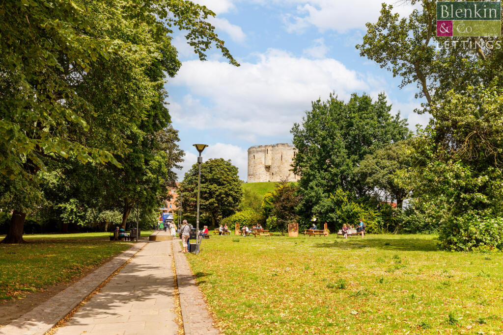 Cliffords Tower