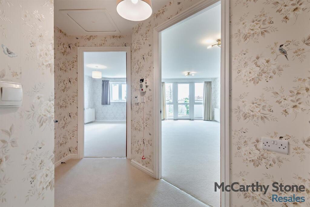 8654088-interior08-800.jpg