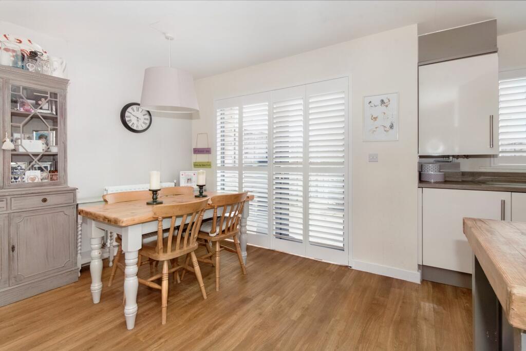 Openplan kitchen living room