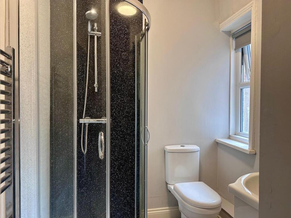 Bathroom Two.jpg