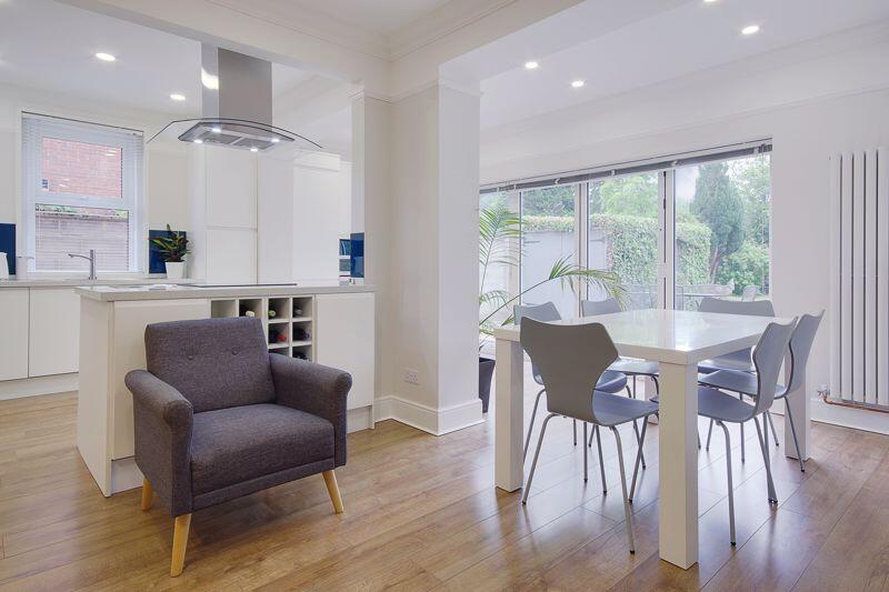 Open Plan Kitchen/Breakfast/Diner