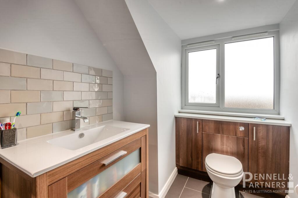 Ensuite to Master
