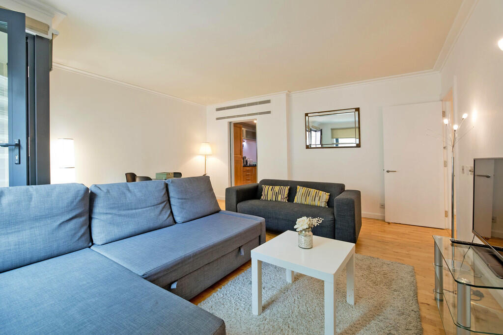 Discovery E 95-42...