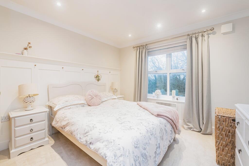 Bed 1