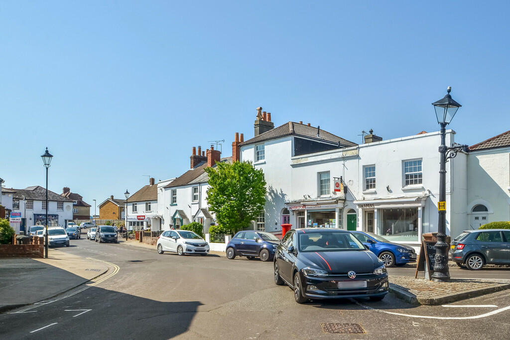 Alverstoke Villag...
