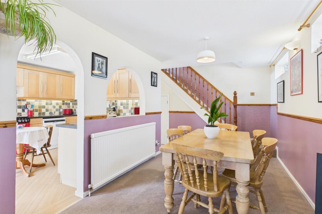 CAM03162G0-PR0269-STILL010