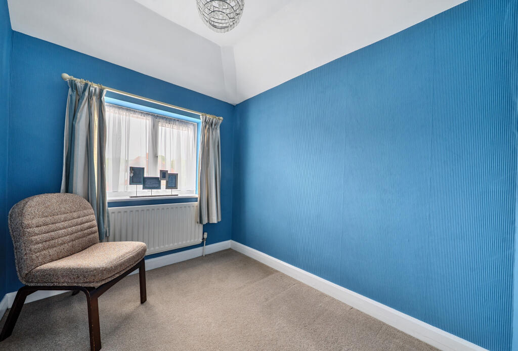 1303852-2-6842b7b...