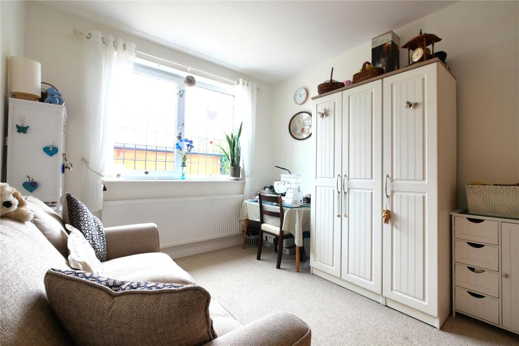 Bedroom One/Craft