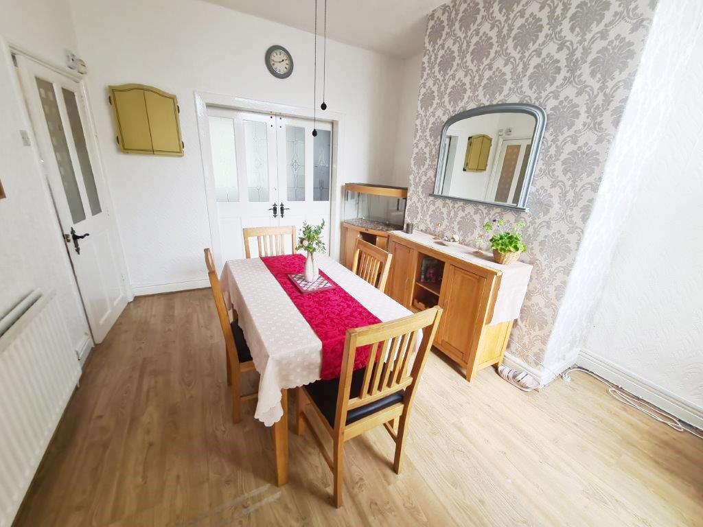 5 Fraternitas Terrace 30/09/2025, 12:47 2025100...