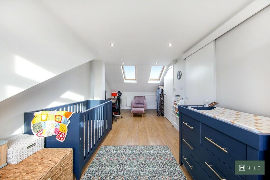 67B Buchanan Gard...