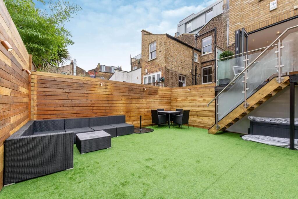 Garden2 Feb 2019.jpg