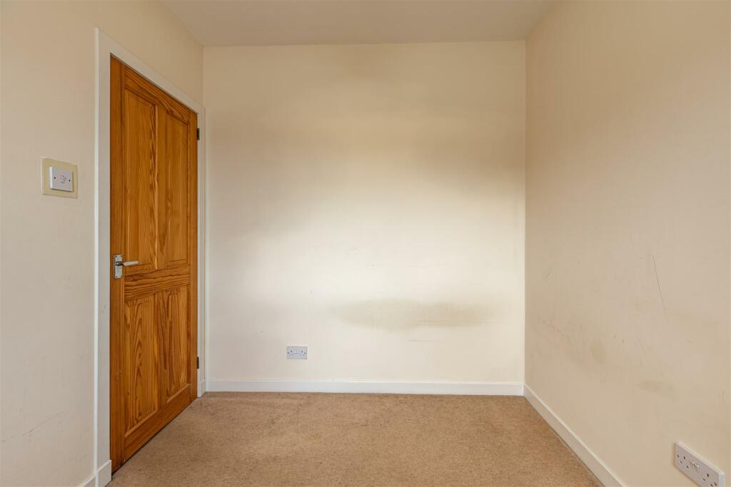 117 High Buckholmside Galashiels 21.JPG