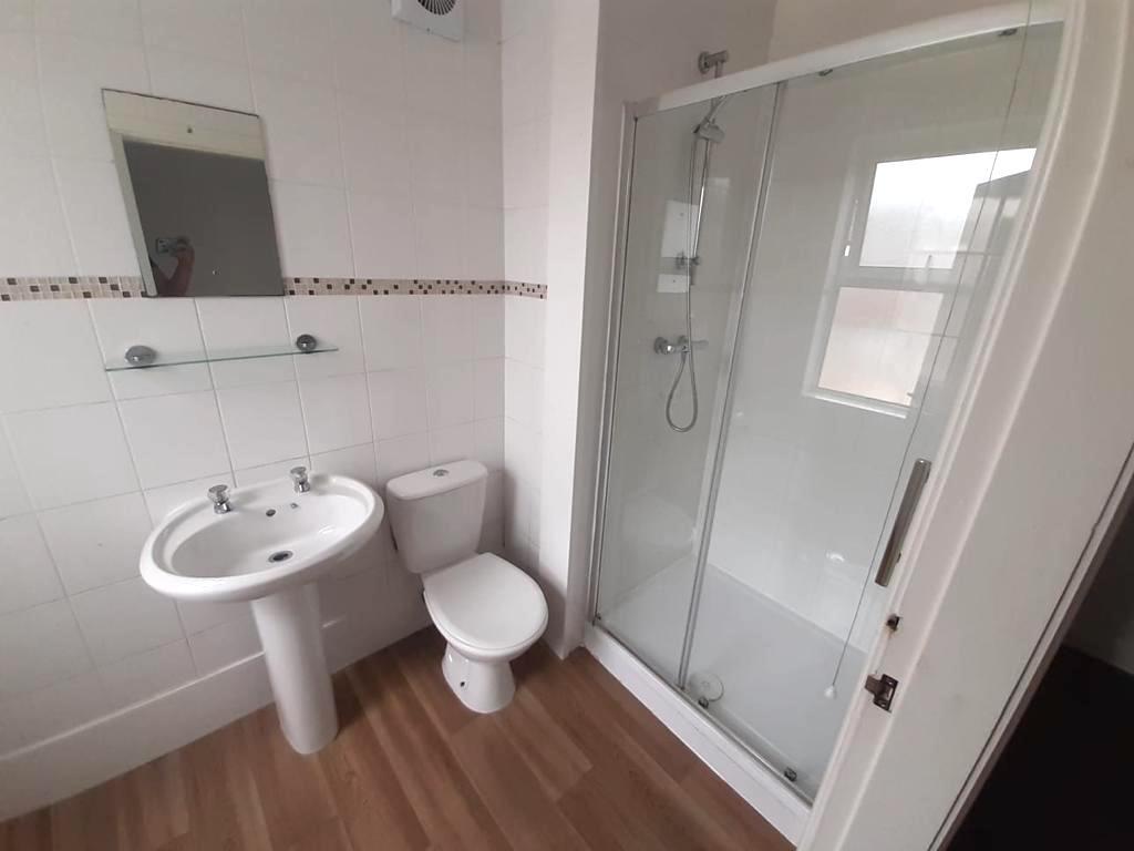 bathroom.jpeg