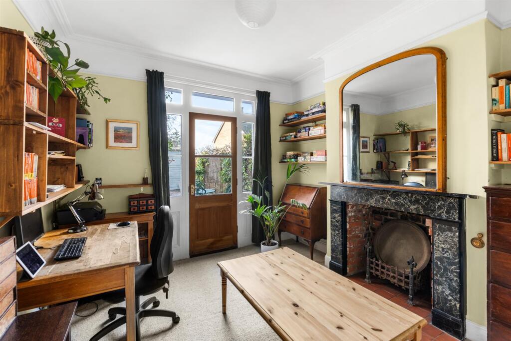 37GrosvenorRd-006.jpg