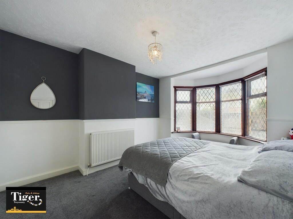 CAM02176G0-PR0311...