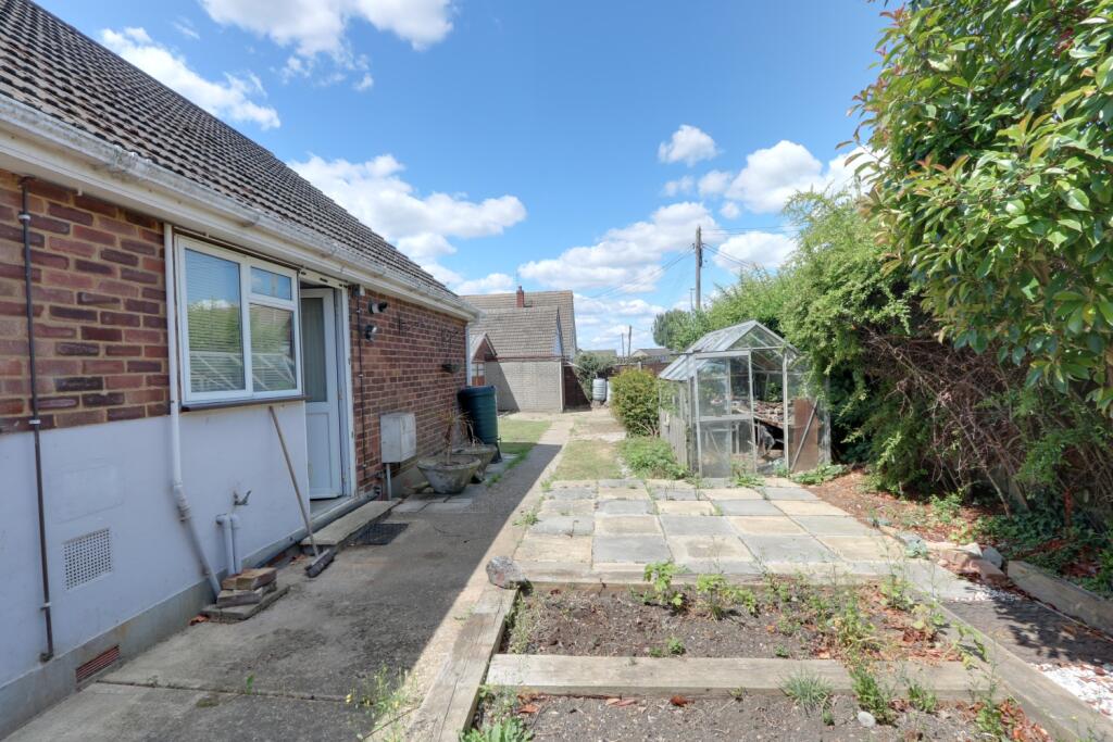 Side Garden 2