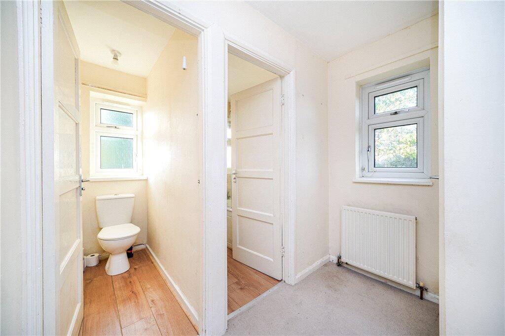 W.C/Bathroom