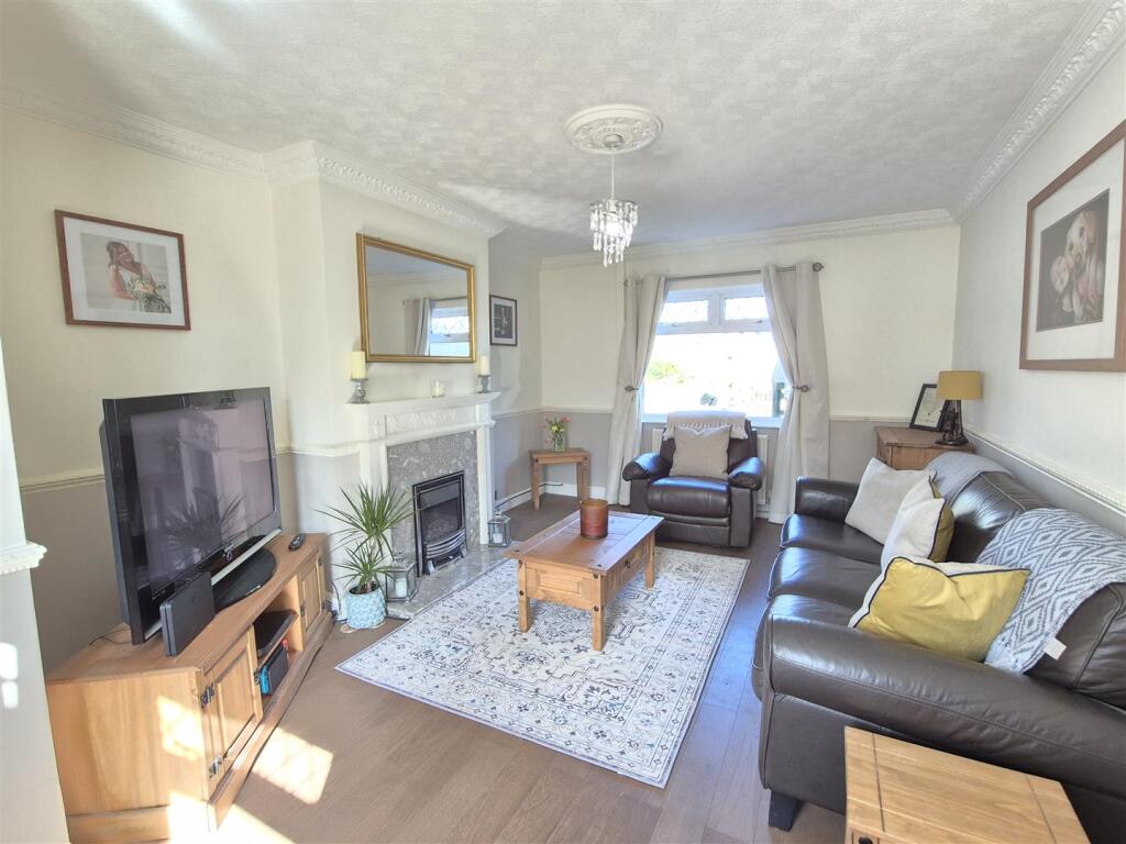 Spacious Living Room