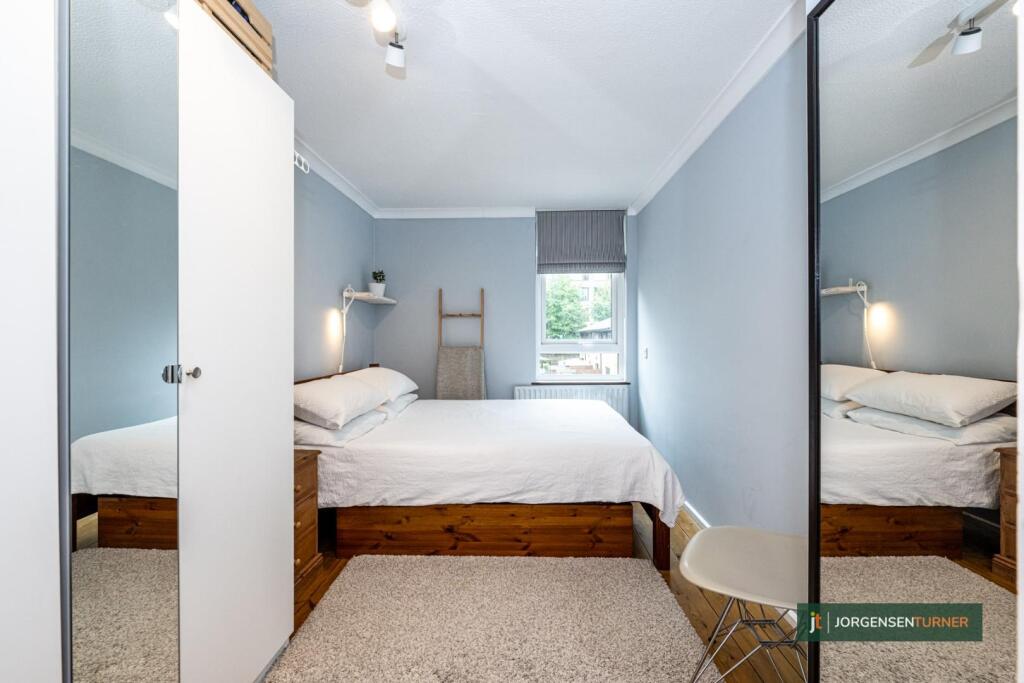 White City Close 8-009 LR - JT.jpg