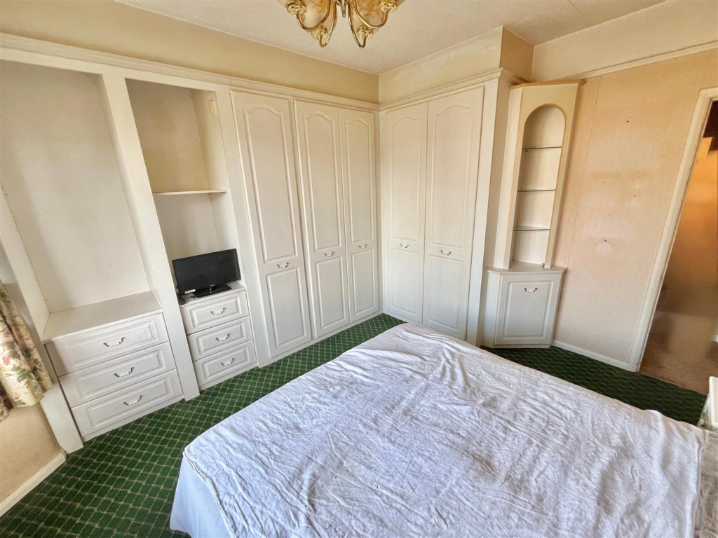 Bedroom 1 Aspect 2