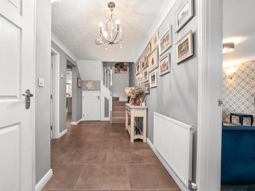 22 St Peters Way-44.jpg