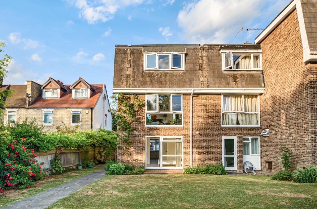 1319470-5-686eb93...