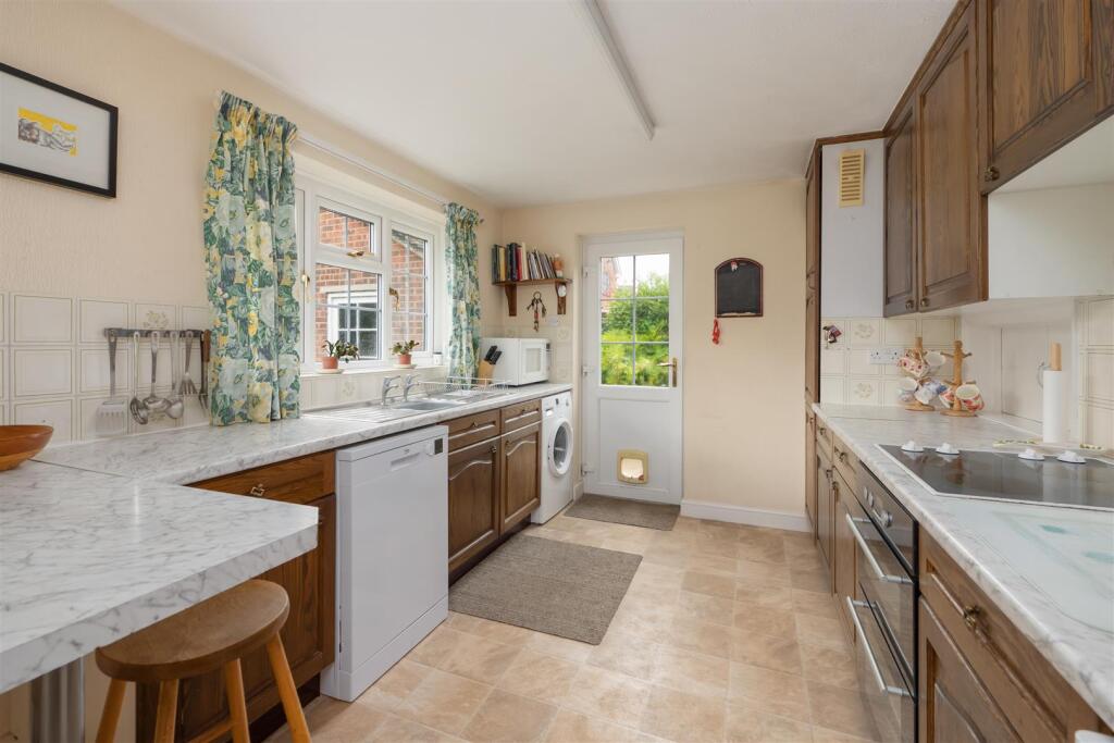 Jubilee Road, Littlebourne, Canterbury