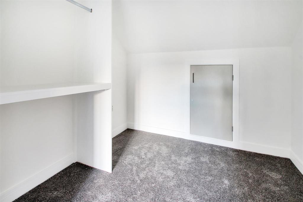 Bedroom Suite Walk-in Wardrobe-Dressing Room.jpg