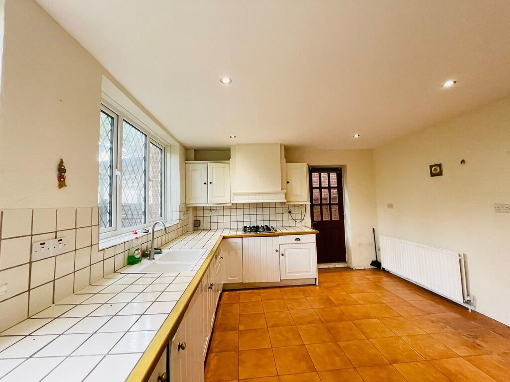 Sudbury Court Roa...