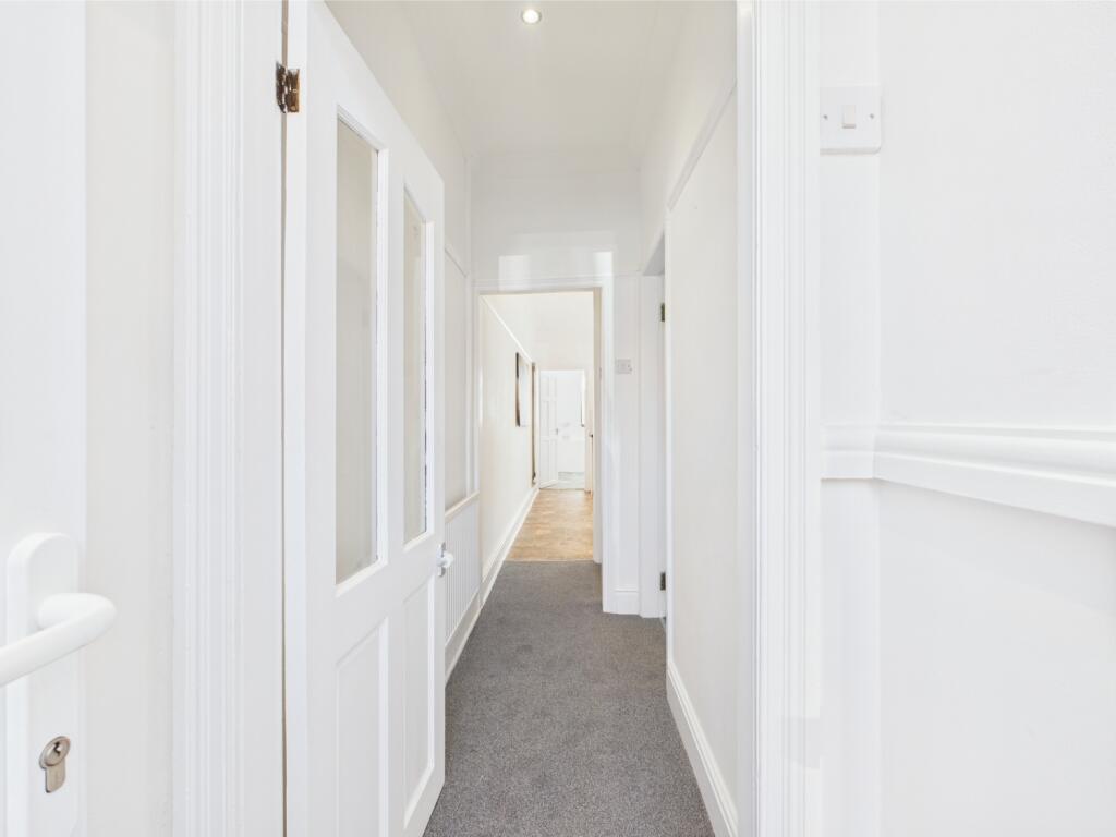 CAM04634G0-PR0039-STILL003