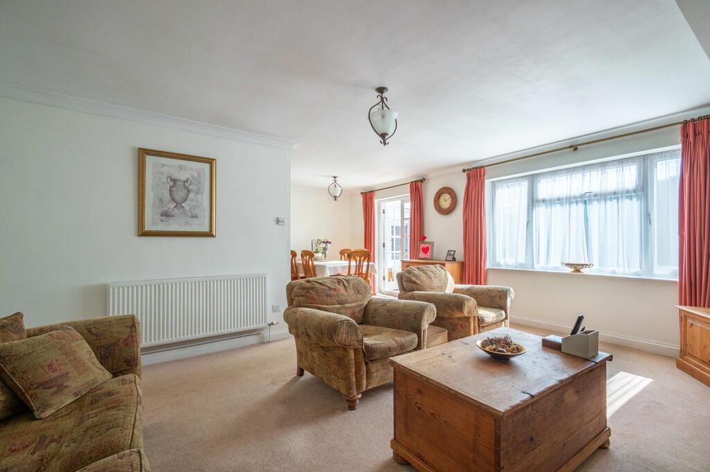 4 Strollers Way-0...