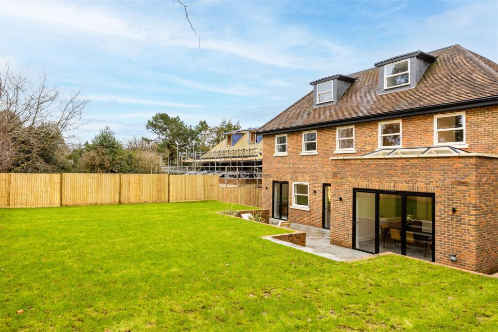 Waterhouse Lane-11.jpg