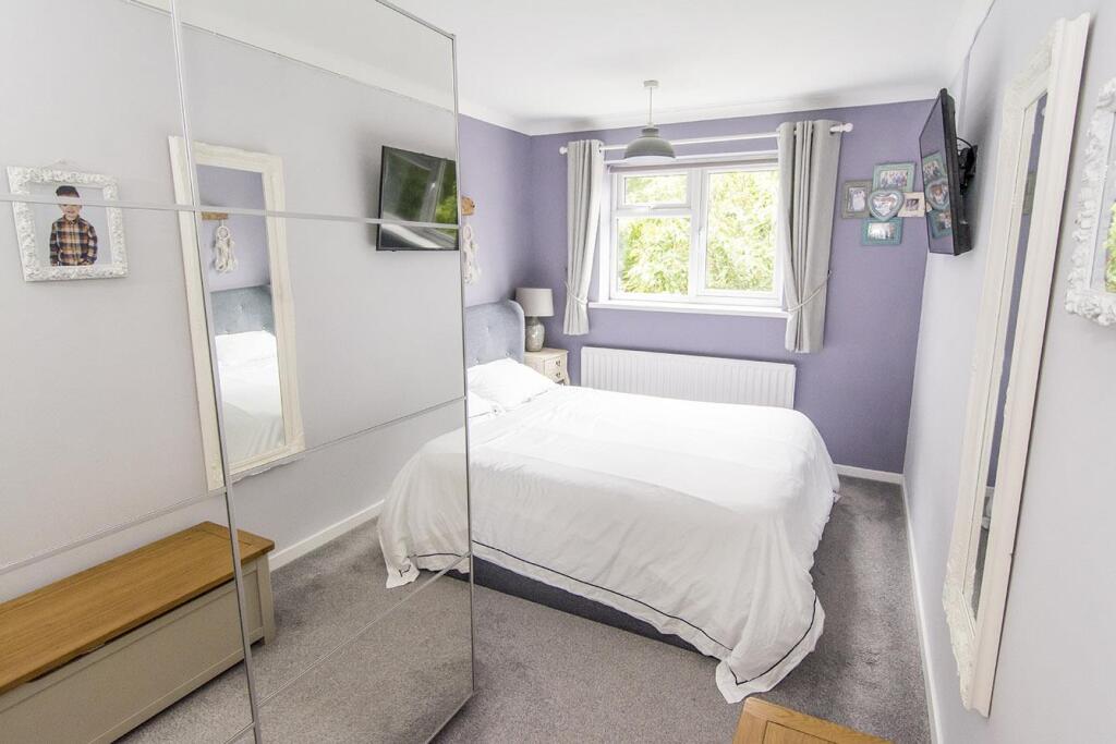 (Bedroom One Photo Two)