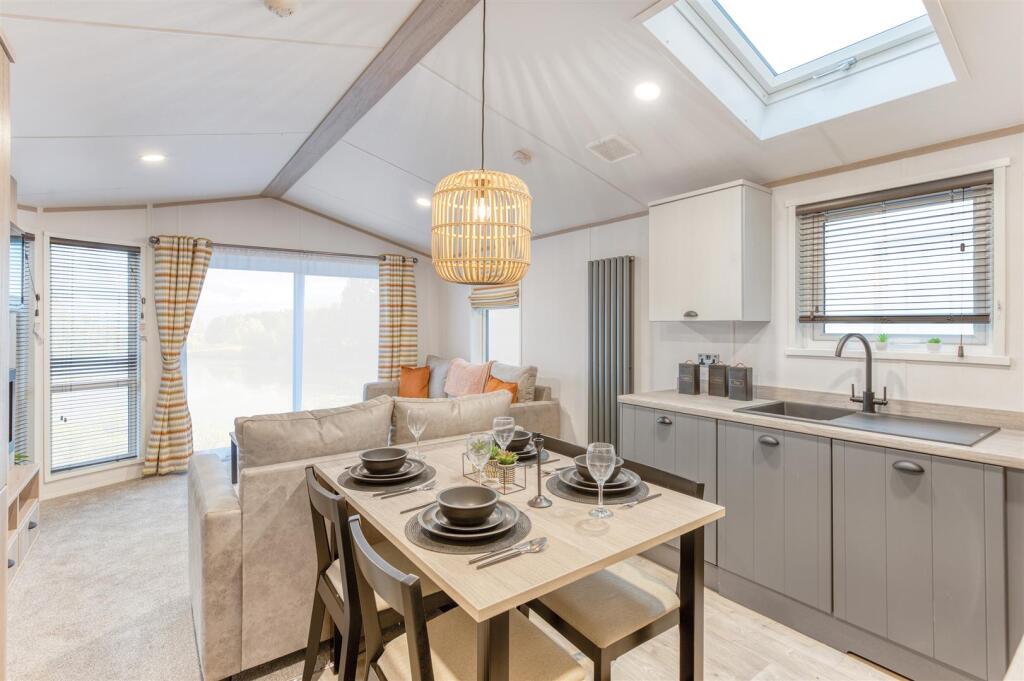 1725291596-sherwood-lodge-4-22-retouched_2024-05-0