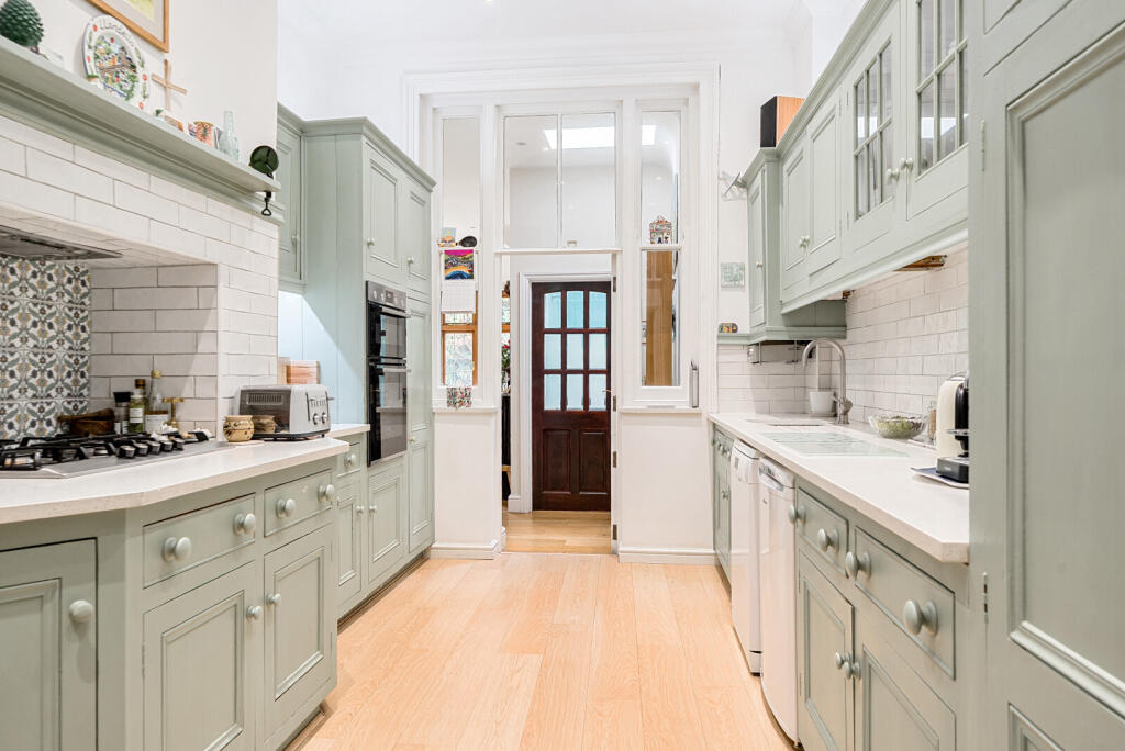 1287466-22-682f19...