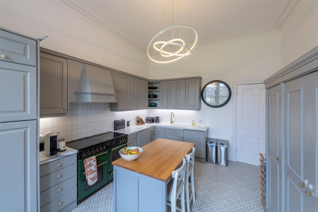 16 Glenorchy Terrace