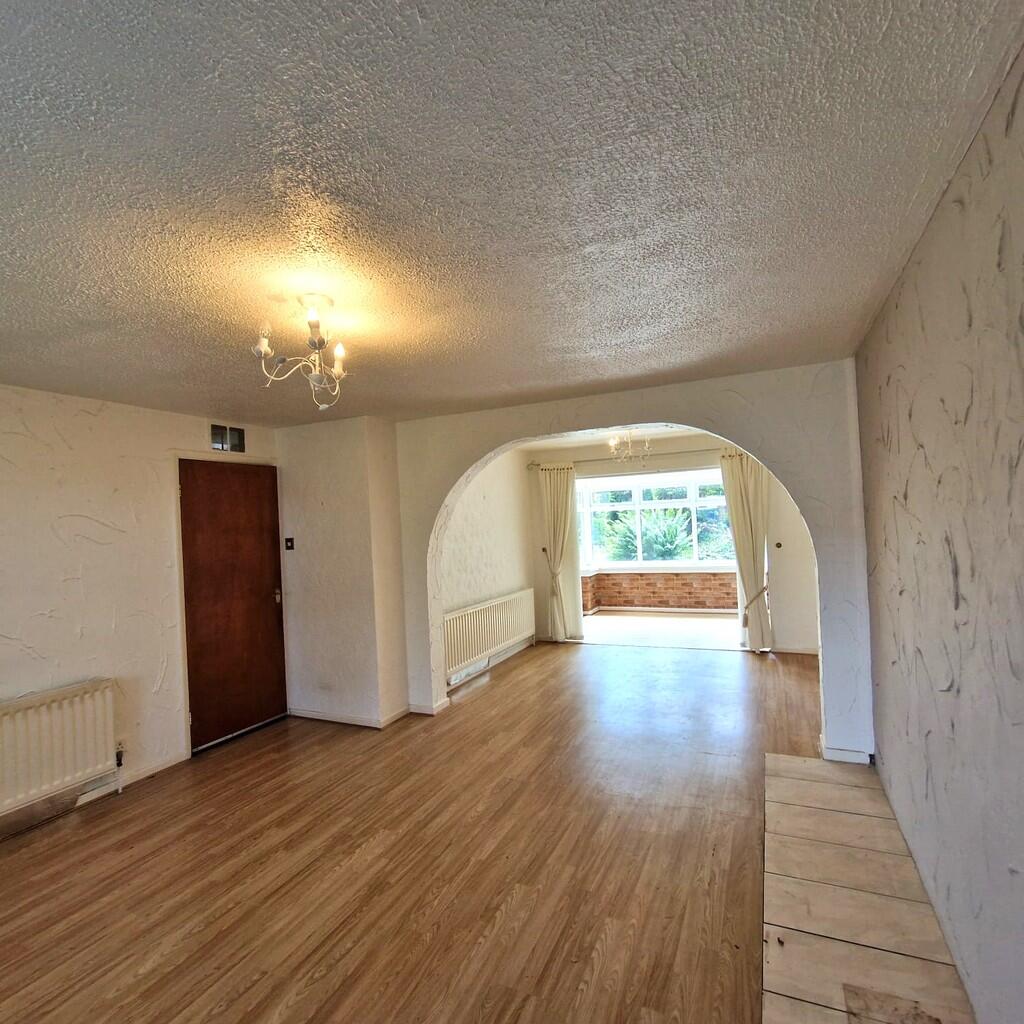 additional lounge...