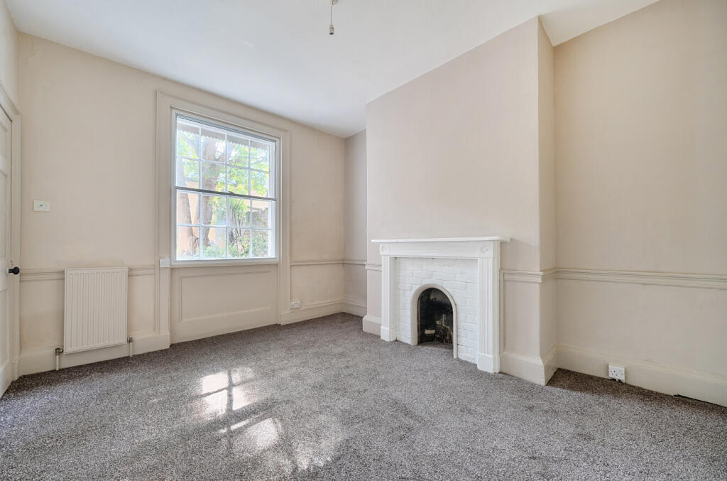 1297044-21-682ca8...