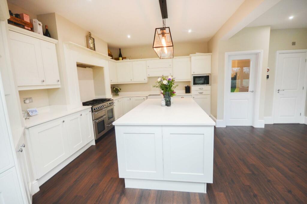 Open Plan Lounge/Kitchen/Diner