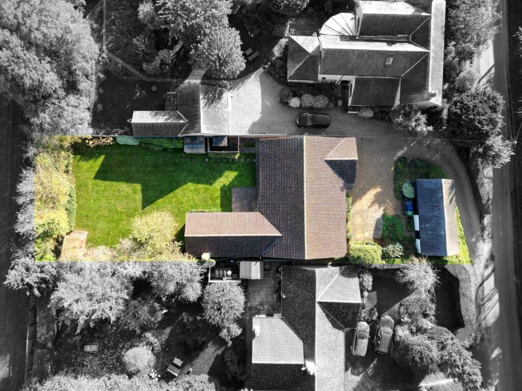 Drone (1).jpg