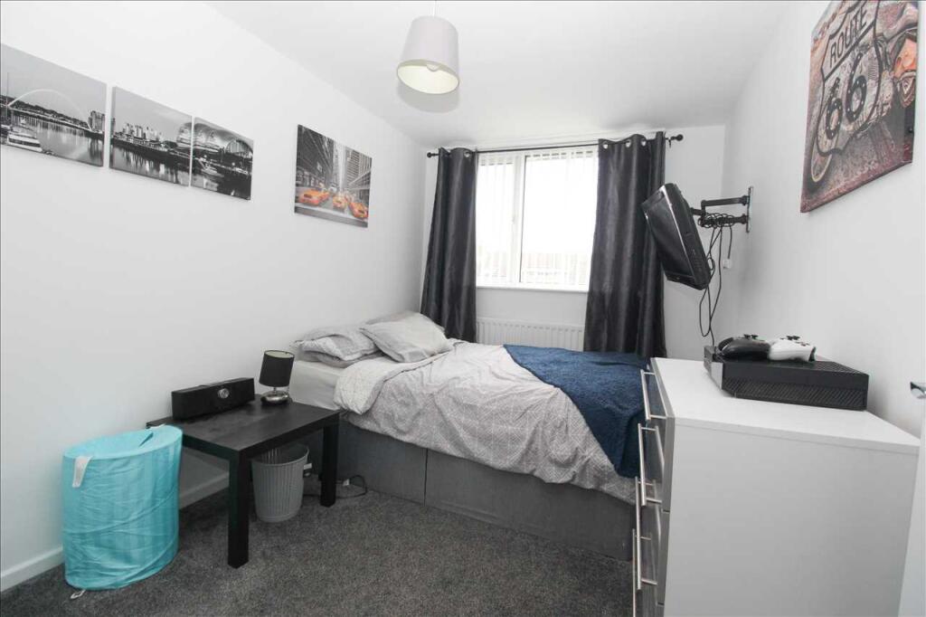 Bedroom 4 ( front )
