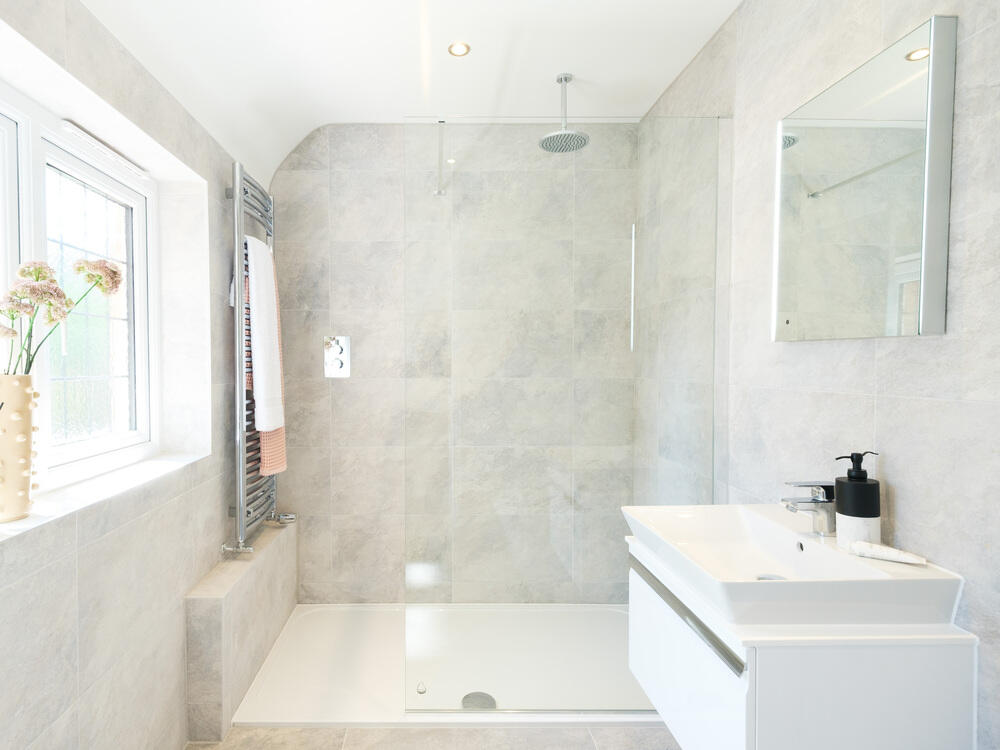 En Suite of the Balmoral, a 4 bedroom house