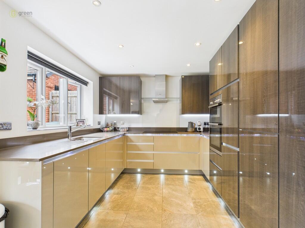 CAM03830G0-PR0168...