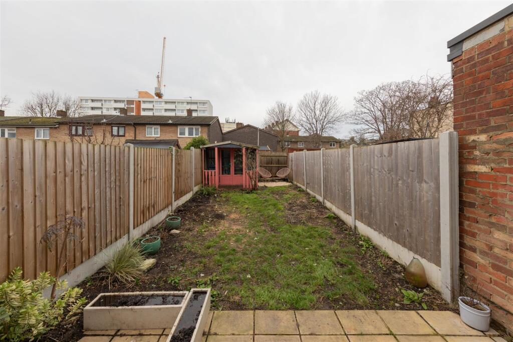 Geere Road E15